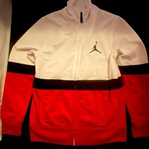 Boys jordan sweater